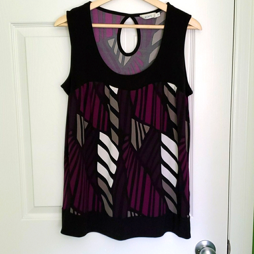 Sleeveless top